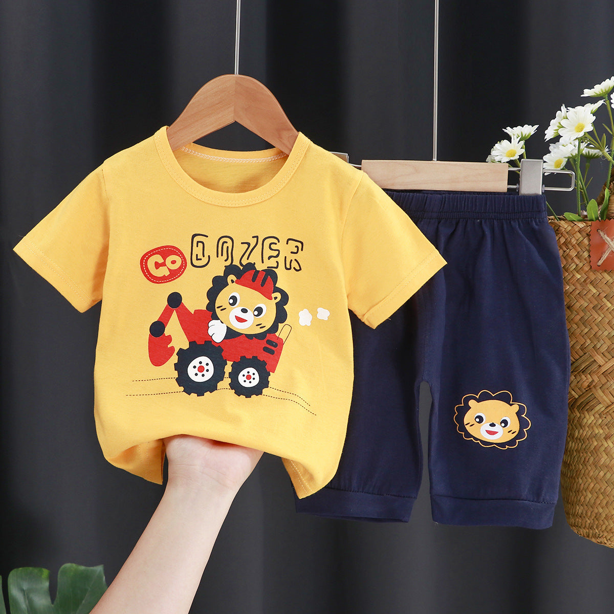 Casual Animal-Themed Two-Piece Set for Infants - Vogue Aura