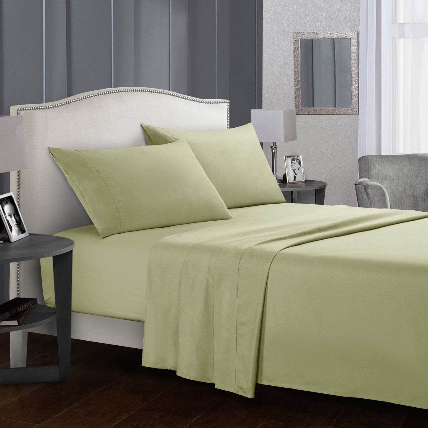 Luxurious Four-Piece Bed Sheet Set