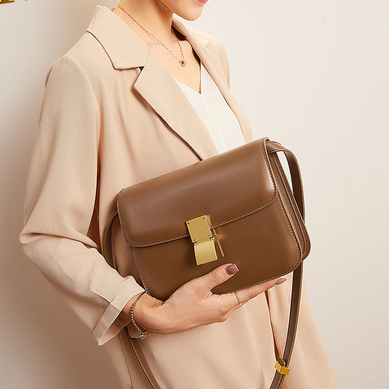 Luxury Retro Leather Clamshell Messenger Bag - Vogue Aura