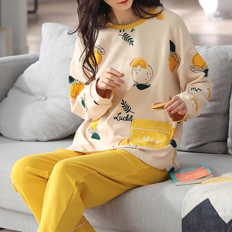 Chic Printed Pajama Set for Women - Elegant Long Sleeve Top and Trousers - Vogue Aura