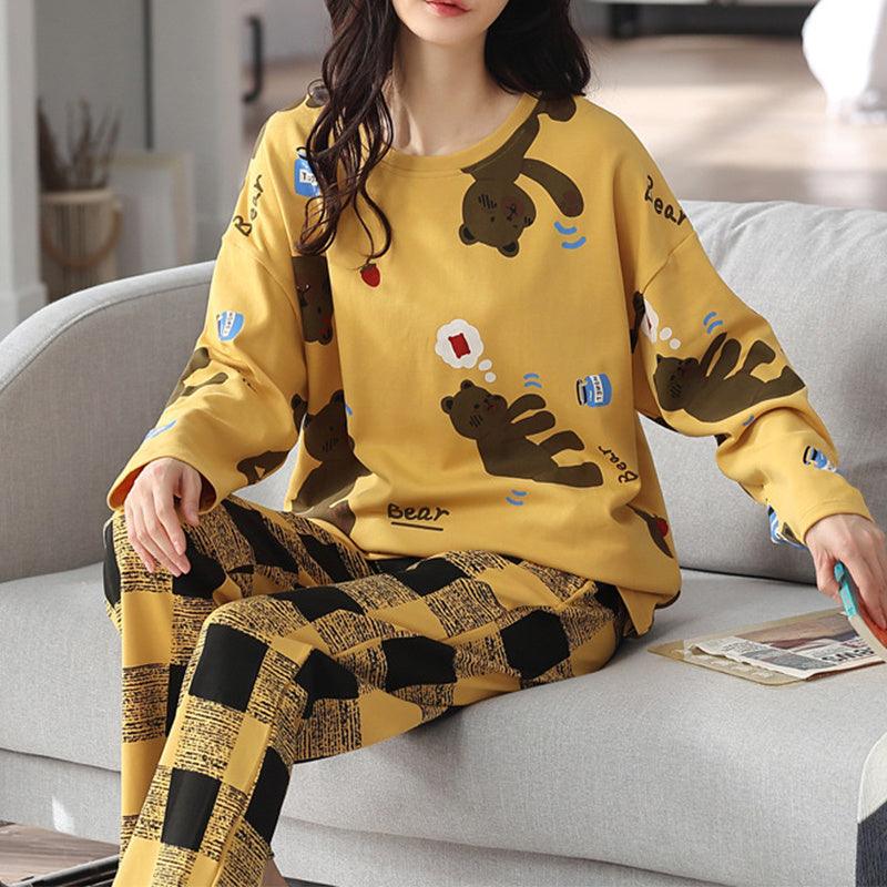 Chic Printed Pajama Set for Women - Cozy Long Sleeve Top & Trousers for Elegant Home Relaxation - Vogue Aura