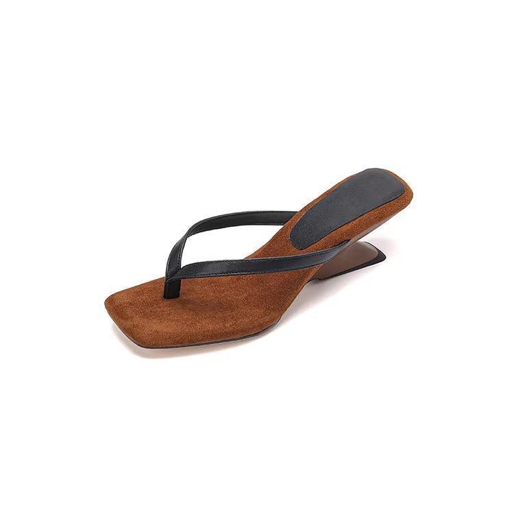 Chic Summer Wedge Flip-Flops for Women in Stylish Colours - Vogue Aura