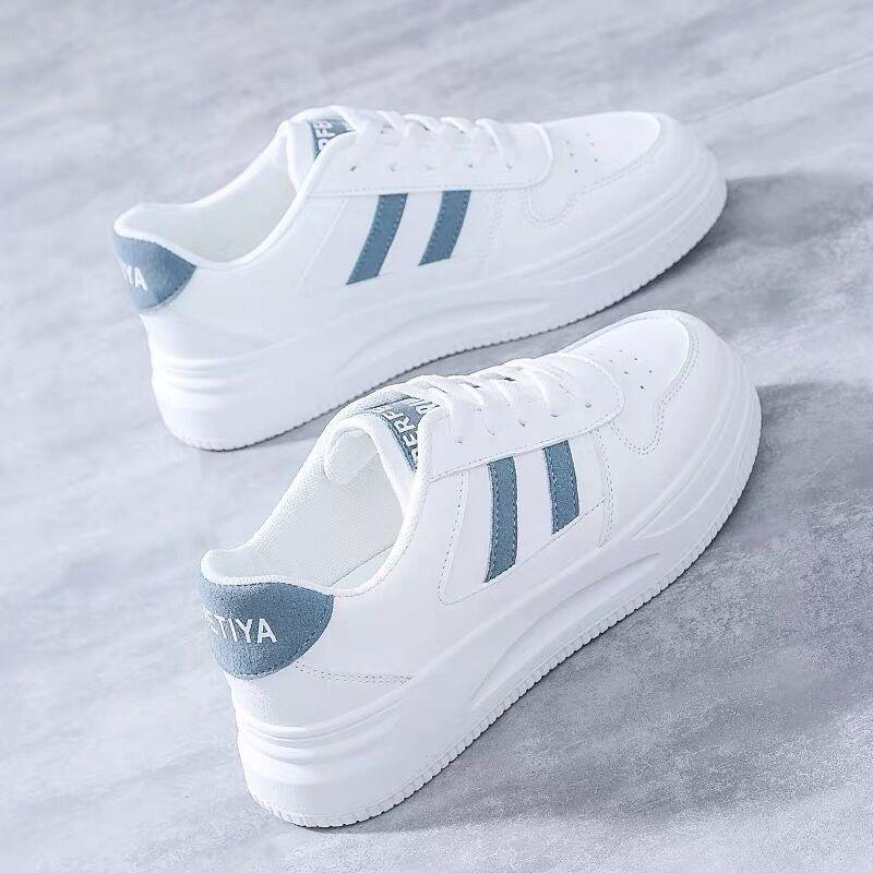 Chic Summer White Sneakers for Women - Versatile Casual Sports Style - Vogue Aura