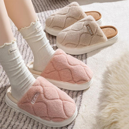 Cozy Plush Slippers for Couples - Stylish Indoor Comfort - Vogue Aura