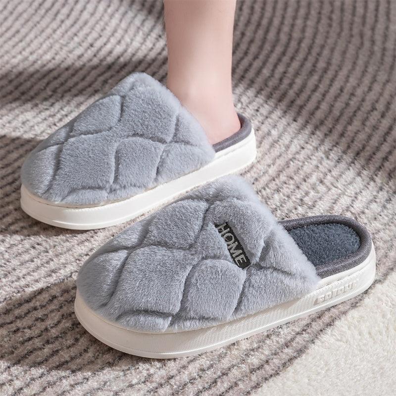 Cozy Plush Slippers for Couples - Stylish Indoor Comfort - Vogue Aura