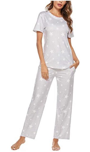 Cozy Starry Nights Women's Pajama Set with Short Sleeves and Trousers - Vogue Aura