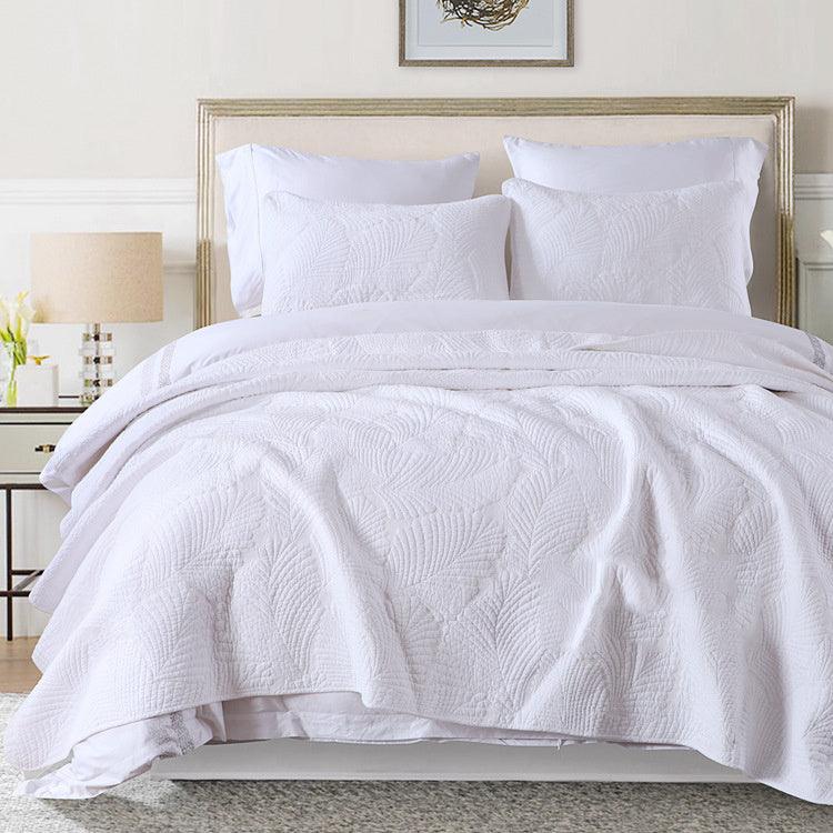 Elegant 3-Piece Dream Haven Bedding Ensemble - Vogue Aura