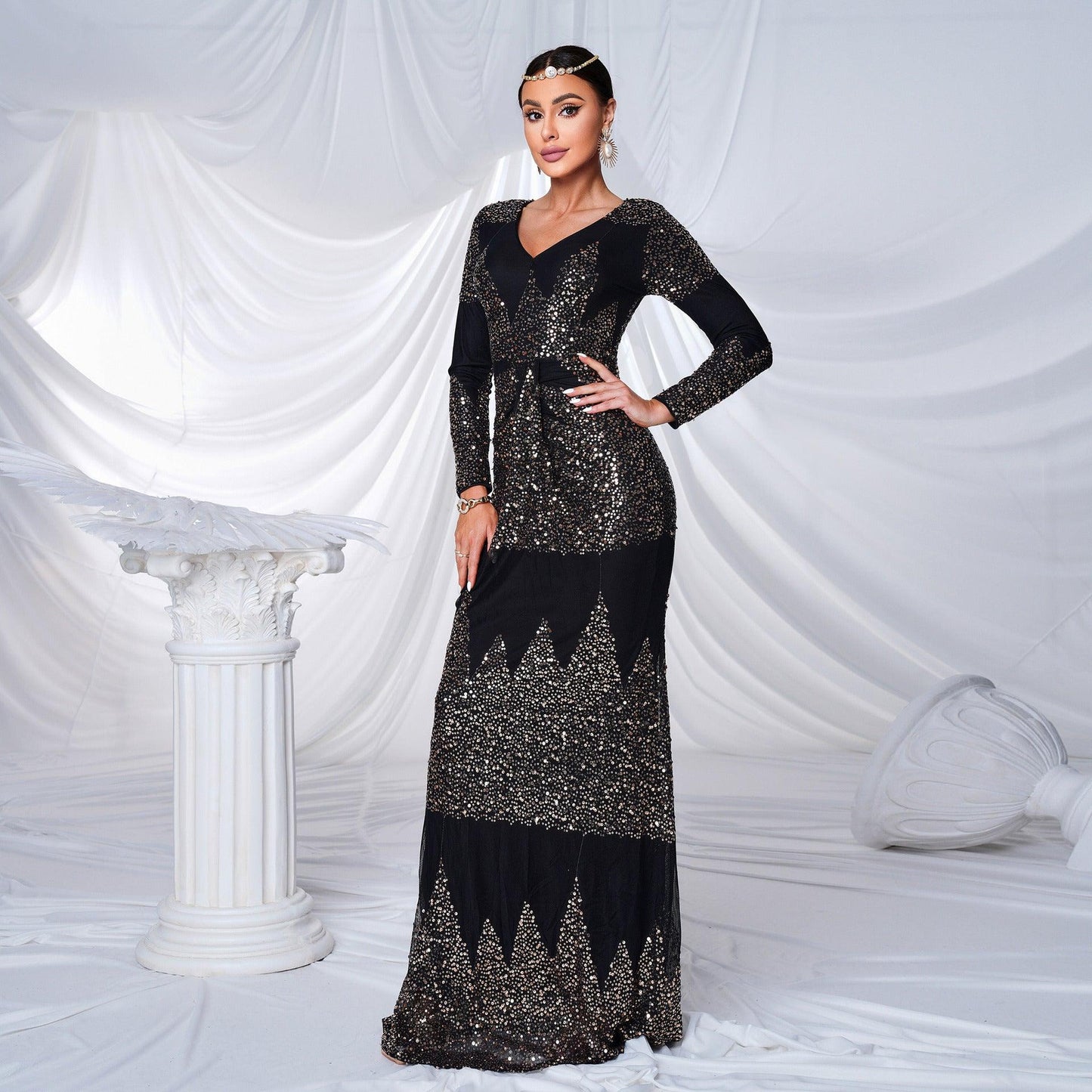 Elegant Long Sleeve Sequined V-Neck Evening Gown - Vogue Aura