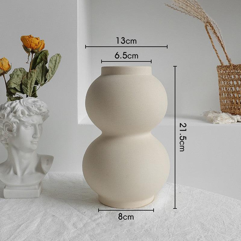 Elegant Nordic Ceramic Vase for Dried Flower Arrangements - Home Decor Art Display - Vogue Aura