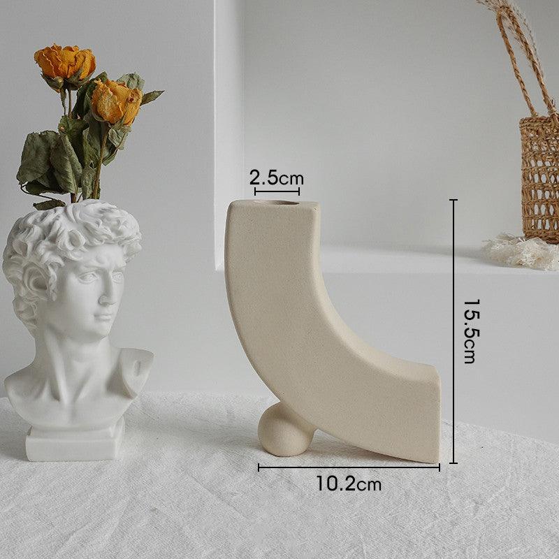 Elegant Nordic Ceramic Vase for Dried Flower Arrangements - Home Decor Art Display - Vogue Aura