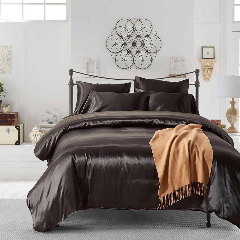 Elegant Satin Reversible Bedding Ensemble - 3 Piece Luxury Set - Vogue Aura