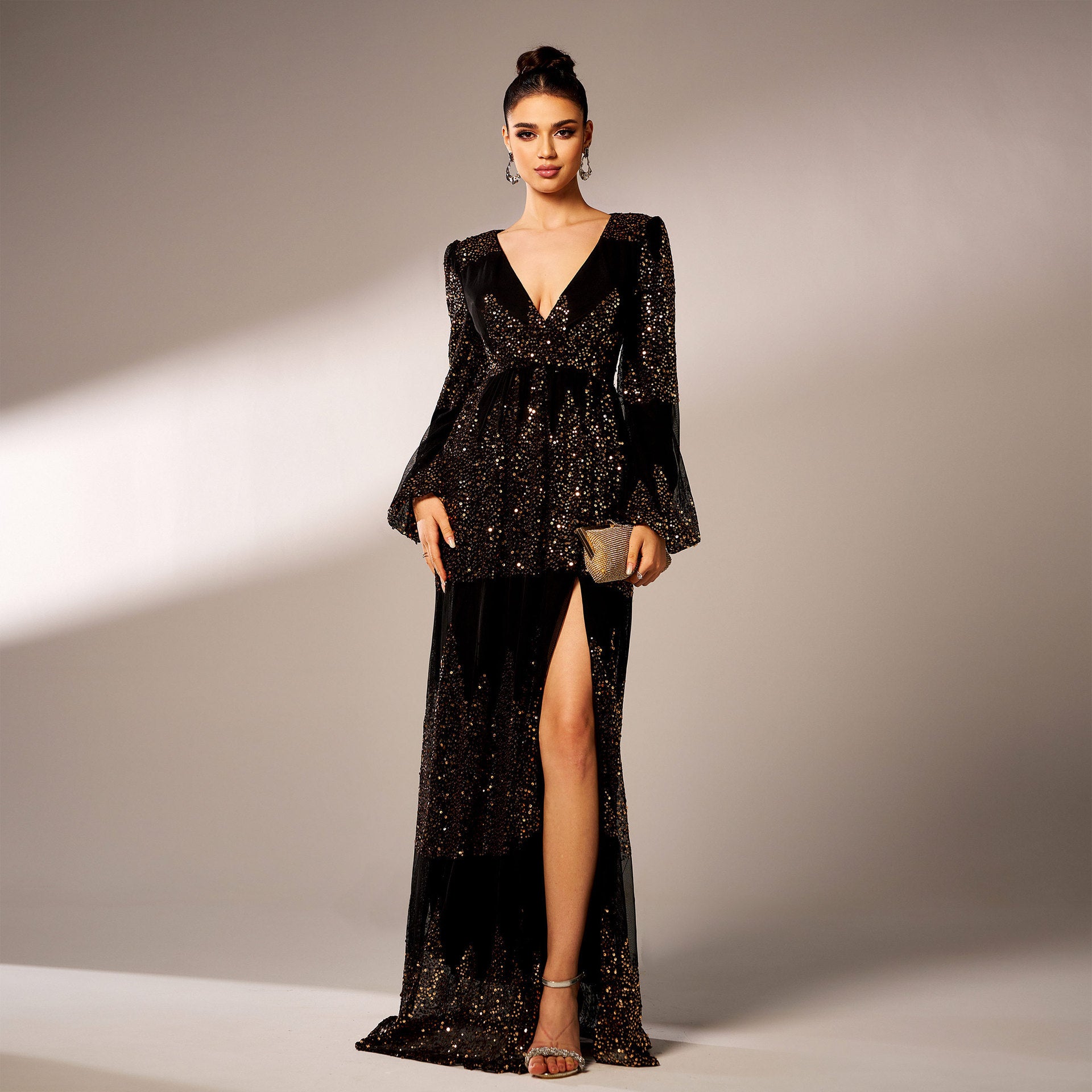 Elegant Long Sleeve Sequined Evening Dress - Vogue Aura