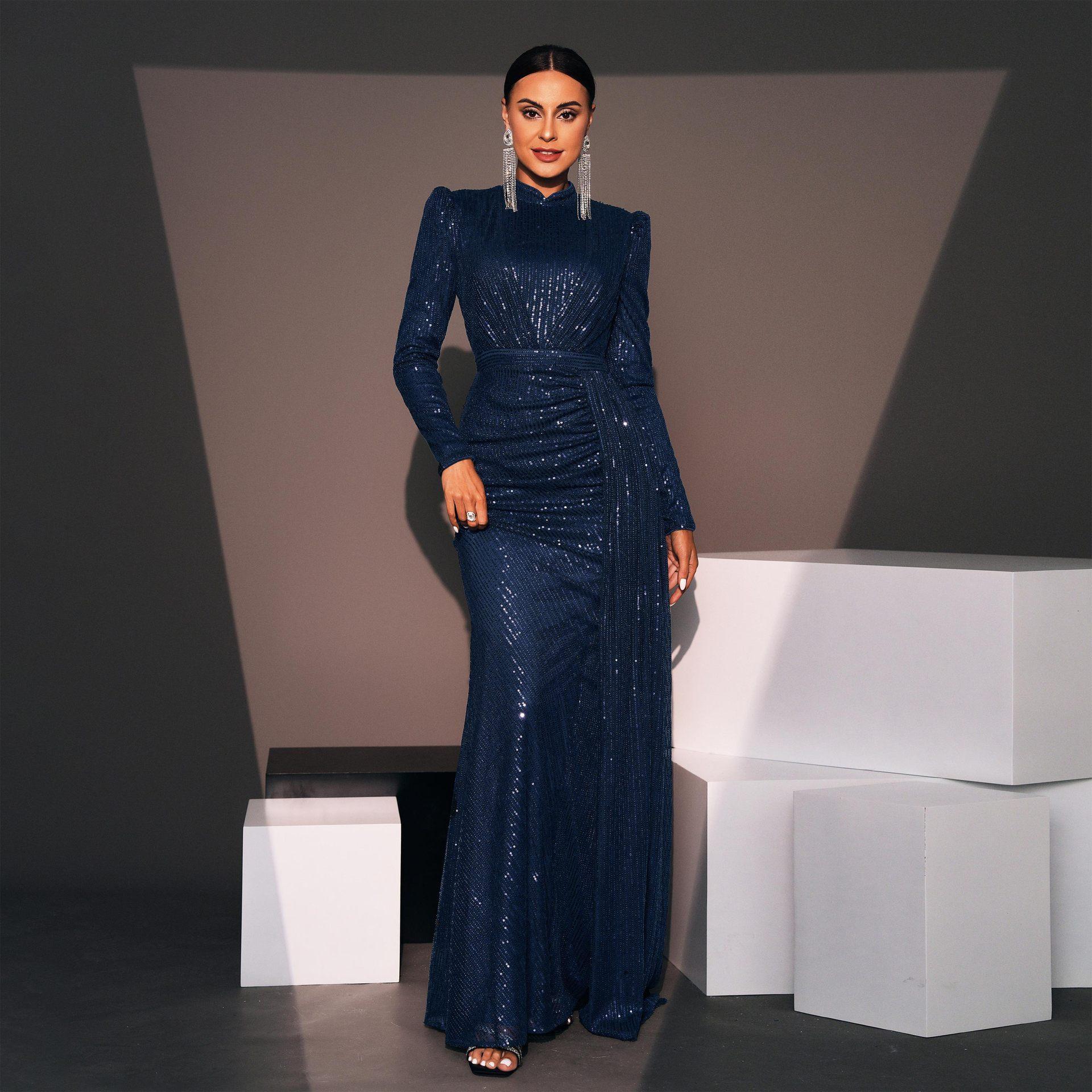 Graceful Long Sleeve Sequin Evening Dress with Tailored Fit - Vogue Aura