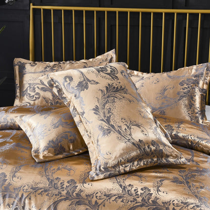 Luxurious Serenity: Stylish Three-Piece Polyester Bedding Ensemble - Vogue Aura