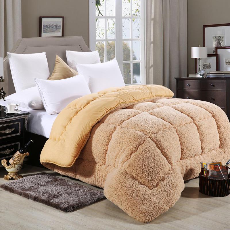 Opulent Goose Down Comforter for Supreme Relaxation - Vogue Aura