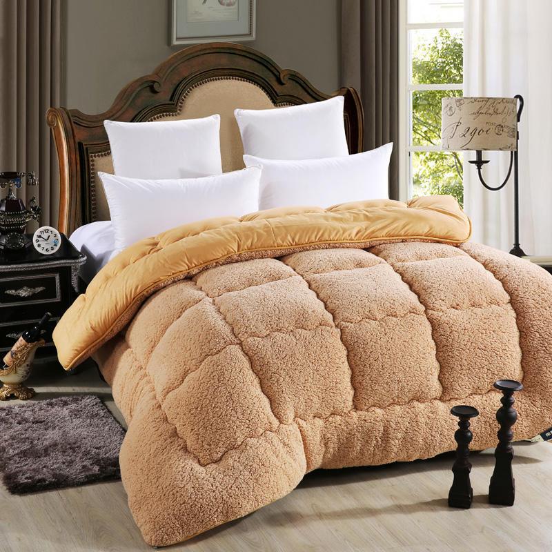 Opulent Goose Down Comforter for Supreme Relaxation - Vogue Aura