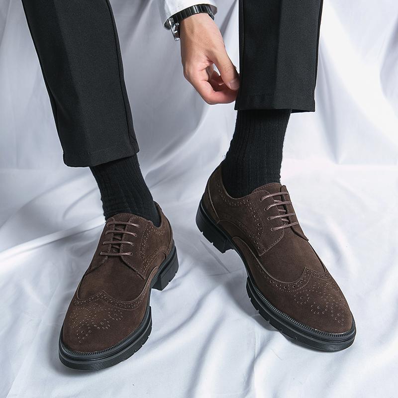 Elegant Men's Leather Shoes for Office and Casual Use - Vogue Aura