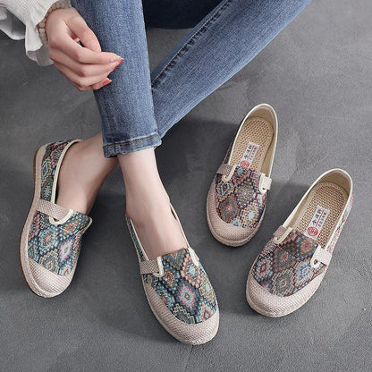 Women's Ethnic Style Embroidered Breathable Shoes - Vogue Aura